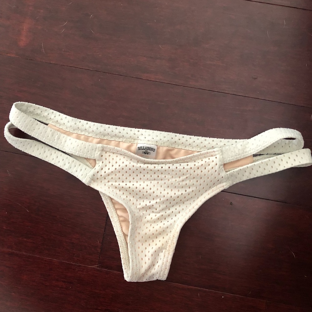 Billabong bikini bottoms